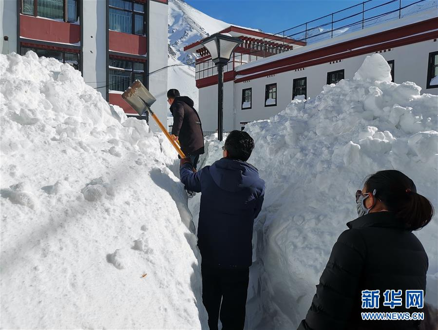 岗巴雪村交通新动态，通往美景之路愈发便捷